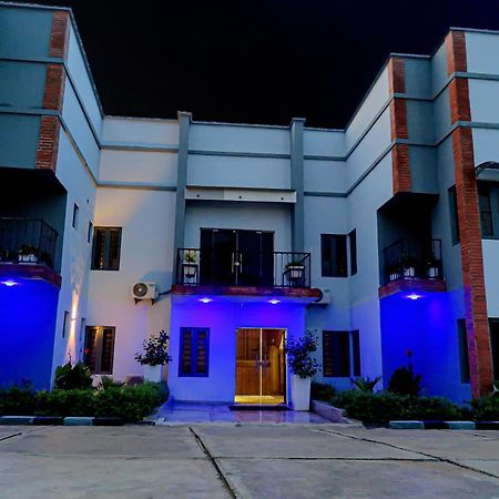 Fragrance Apartments And Suites Ibadan Exterior foto